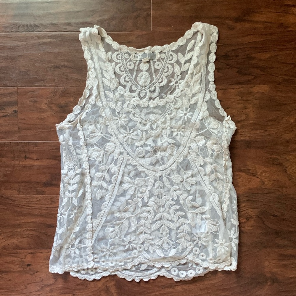 Jolt mesh/ lace tank
